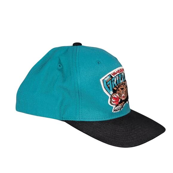 VTG Vancouver Grizzlies Embroidered Logo NBA Basketball Cap Snap Back Hat - Picture 5 of 7